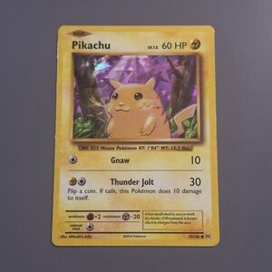 Pikachu Holographic Pokémon Card